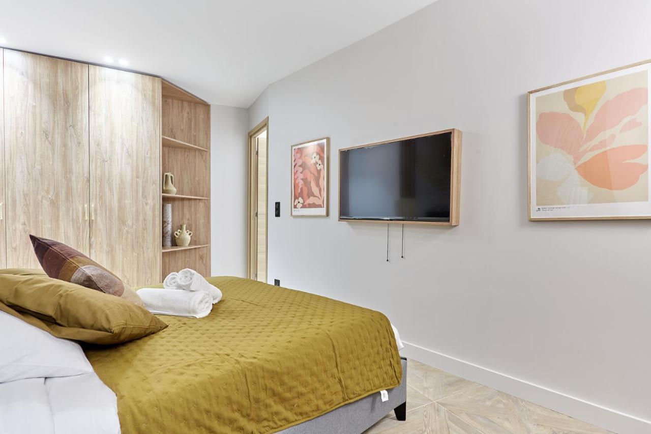 Apartment Batignolle Montmartre By Studio Prestige Paris Dış mekan fotoğraf
